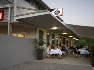 Restaurant 66